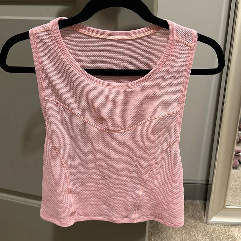 Lululemon tank